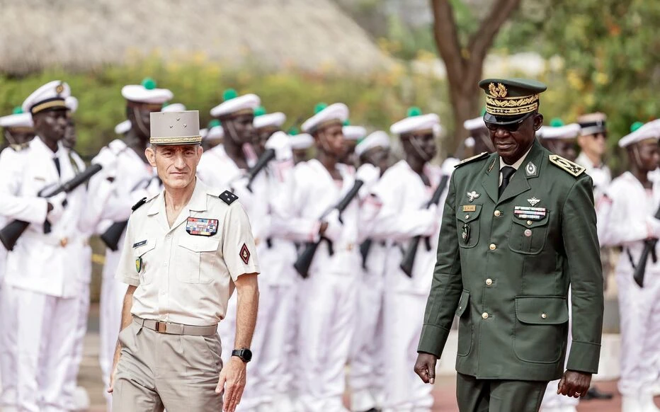 Pháp bàn giao căn cứ quân sự cho Senegal, chấm dứt hiện diện quân sự ở Tây Phi.jpg
