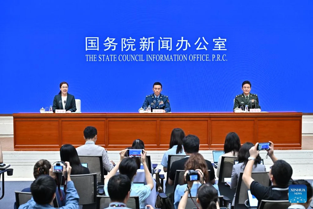 Trung Quốc tiết lộ về khí tài tham gia duyệt binh ở Bắc Kinh ngày 3-9.png