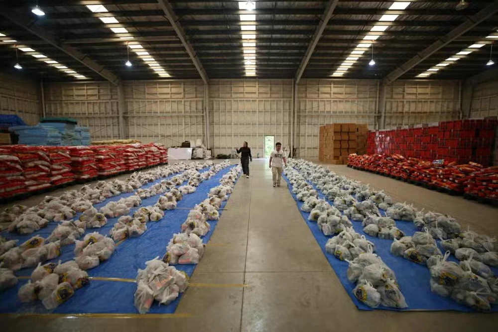 Sơ tán do bão Bualoi.jpg