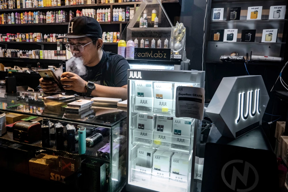 WHO cảnh báo thuốc lá điện tử ở trẻ em.jpg