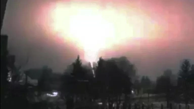 0901 Nga nói phóng tên lửa Oreshnik đáp trả Ukraine vụ tấn công dinh thự ông Putin.jpg