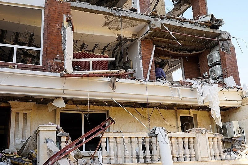 0102 Nổ lớn ở thành phố cảng chiến lược của Iran bên bờ eo biển Hormuz_1.jpg