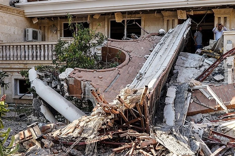 0102 Nổ lớn ở thành phố cảng chiến lược của Iran bên bờ eo biển Hormuz_3.jpg