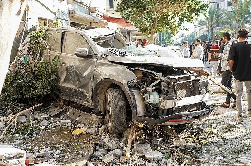 0102 Nổ lớn ở thành phố cảng chiến lược của Iran bên bờ eo biển Hormuz_6.jpg