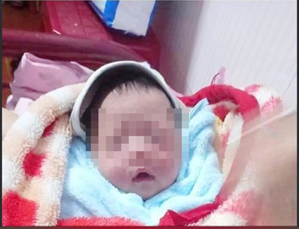 Bé trai đang được Trung tâm Bảo trợ xã hội tổng hợp tỉnh Gia Lai chăm sóc. Ảnh: TT. Bé trai đang được Trung tâm Bảo trợ xã hội tổng hợp tỉnh Gia Lai chăm sóc. Ảnh: TT.