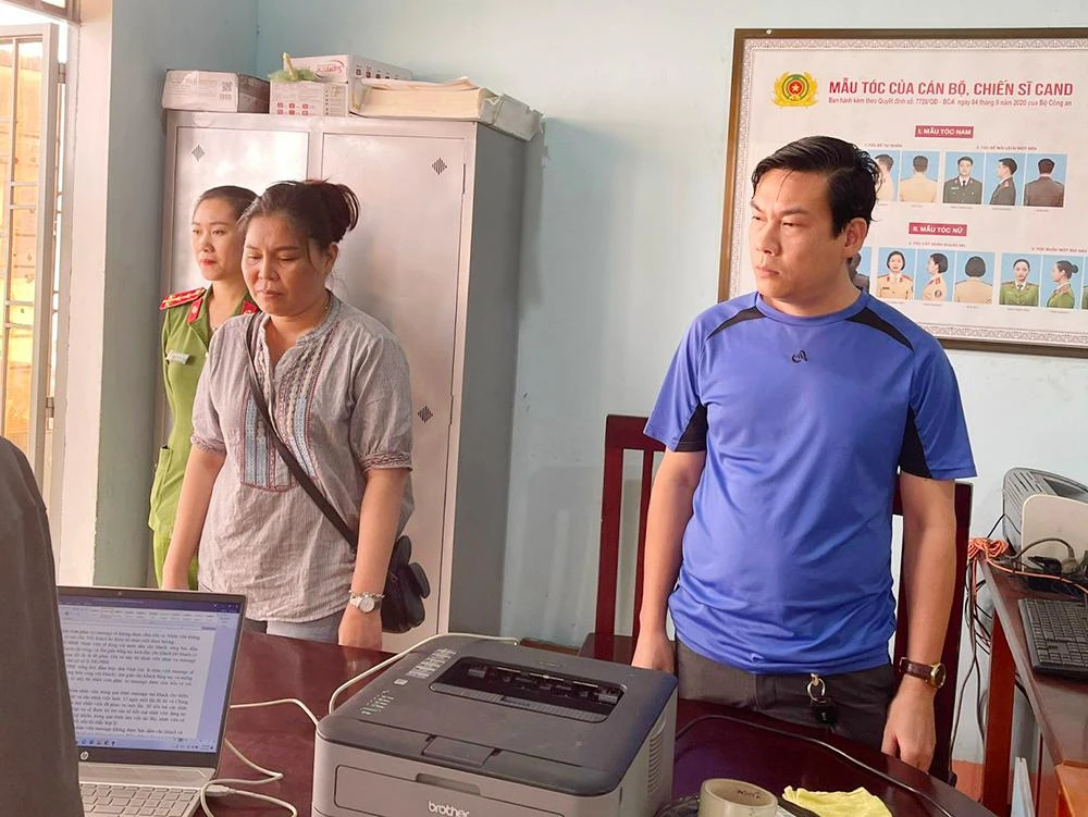 Mai và Chung bị bắt giam. Ảnh: CACC.