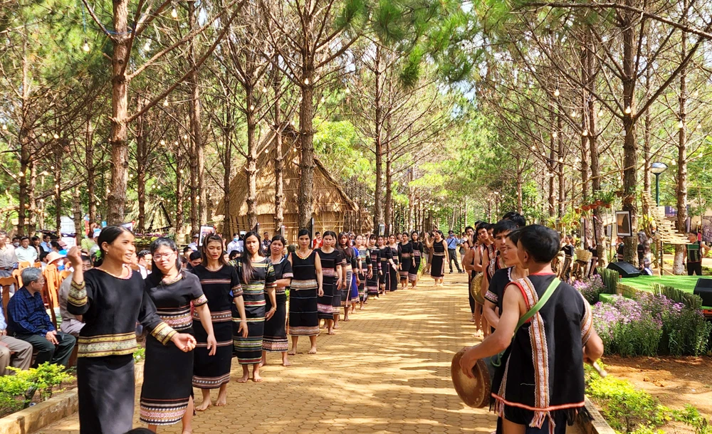 Nhiều hoạt động văn hóa hấp dẫn được tổ chức trong dịp lễ.