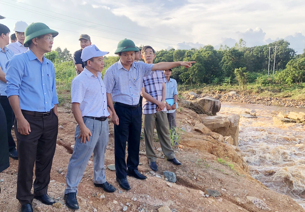 Pho-chu-tich-UBND-tinh-Gia-lai-chi-dao-lam-ro-nguyen-nhan-vo-dap-thuy-dien-ia-glae 2-quy-trinh-thi-cong 1.jpg