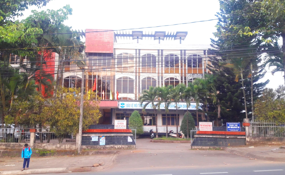 Bắt nhân viên đất đai Gia Lai