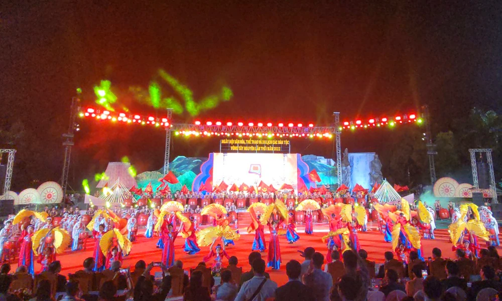 Ngay-hoi-van-hóa-kon-tum 3.jpg