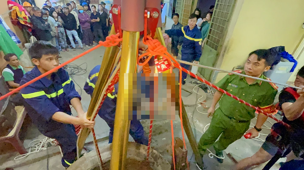 Nhảy giếng tự tử