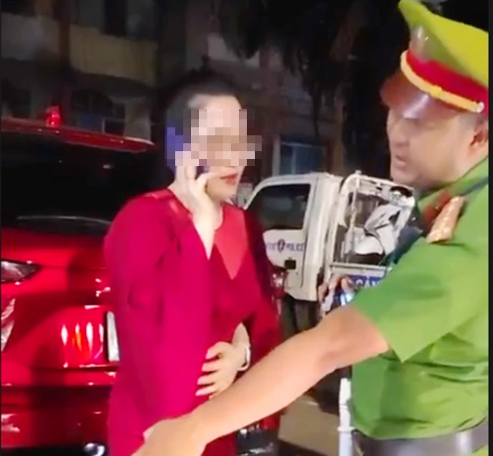 Nữ quân nhân vi phạm nồng độ cồn