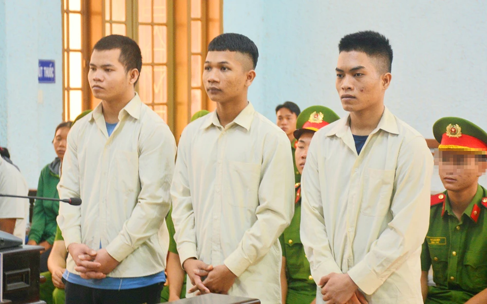 Nhậu say hiếp dâm trẻ em ở Gia lai