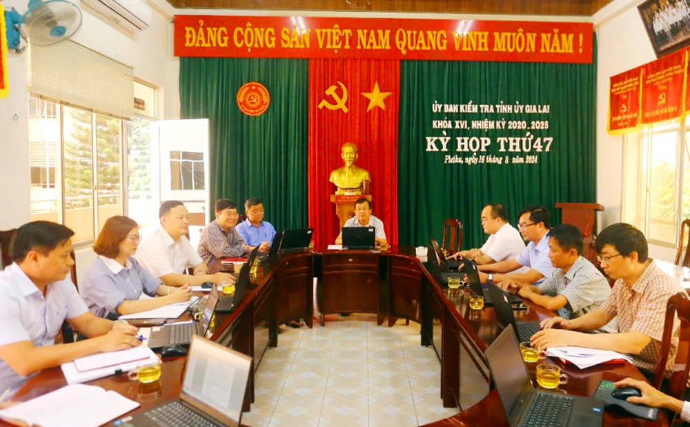 UBKT Tỉnh ủy Gia Lai kỷ luật khiển trách Trưởng Công an tp Pleiku