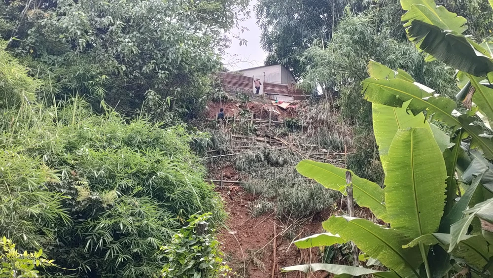 Nguy cơ sạt lở đất, dân Gia Lai thấp thỏm lo âu