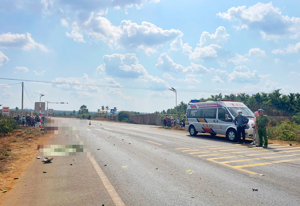 Vụ tai nạn giao thông khiến hai vợ chồng ngoài 60 tuổi tử vong thương tâm