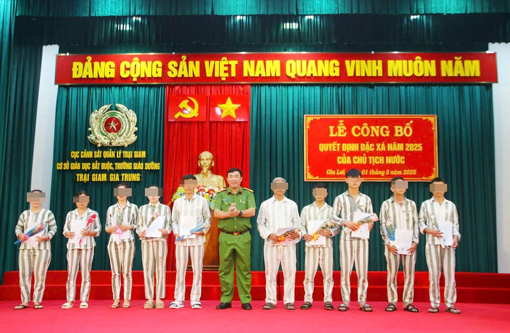 Trại giam Gia Trung có 121 phạm nhân được đặc xá dịp Lễ 30-4