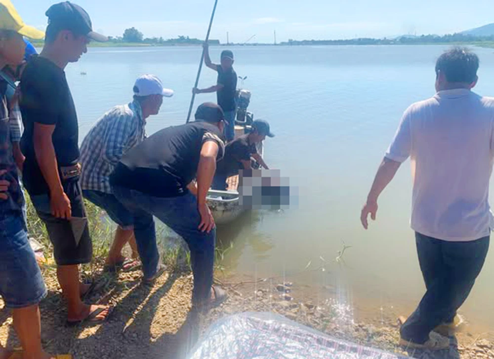 Cơ quan CSĐT Công an tỉnh Gia Lai đang vào cuộc điều tra nguyên nhân hai người phụ nữ tử vong tại đập dâng Vân Phong, thuộc xã Bình Phú.