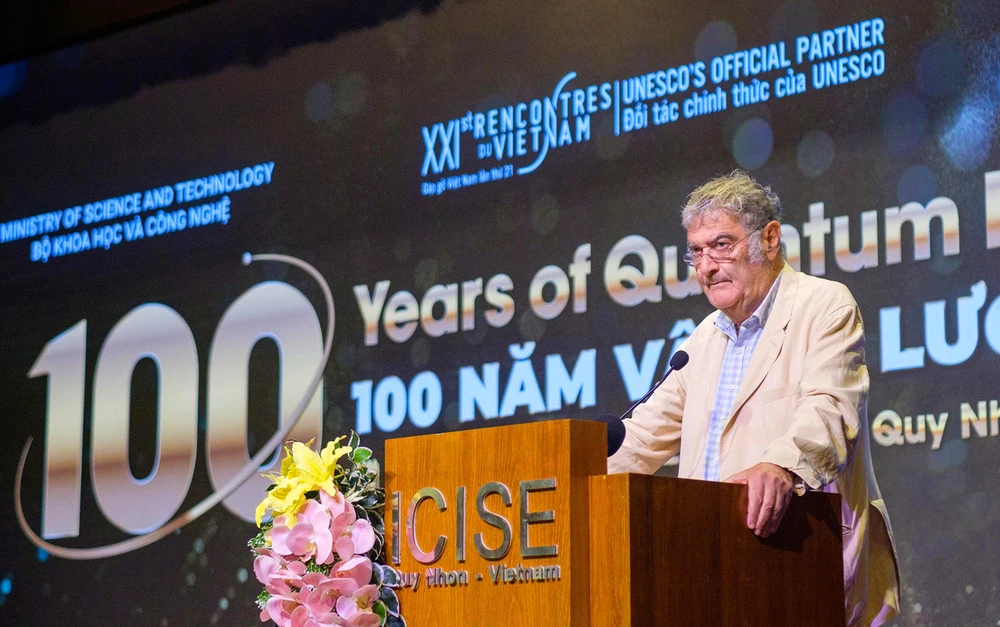 Giáo sư Serge Haroche, người đoạt Giải Nobel Vật lý năm 2012 rất ấn tượng vì Chính phủ Việt Nam quan tâm phát triển công nghệ lượng tử.