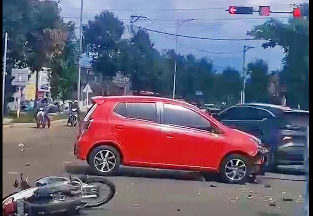 Tai nạn liên hoàn