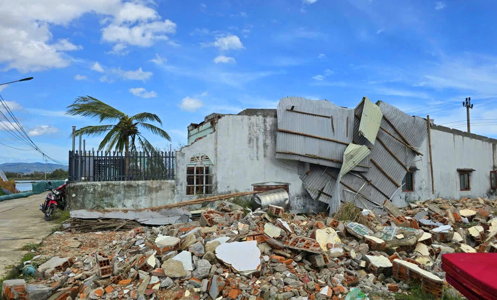 Đỗ Trọng Anh, xóm Tân Vân Bắc, thôn Quảng Vân, xã Tuy Phước