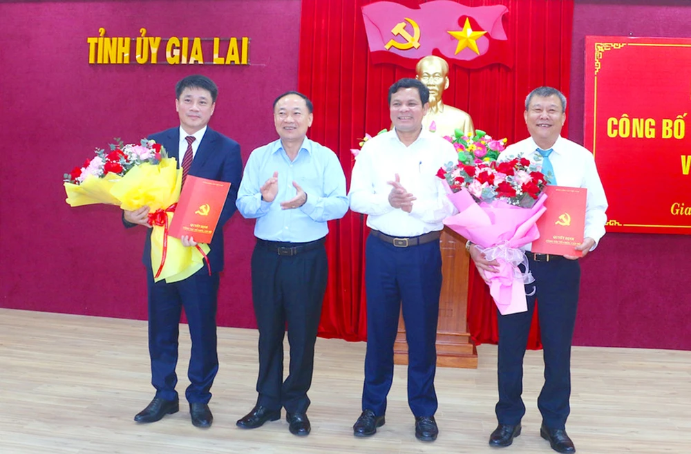 Quyet-dinh-cua-Ban-Bi-thu-ve-cong-tac-can-bo-Gia-Lai.jpg