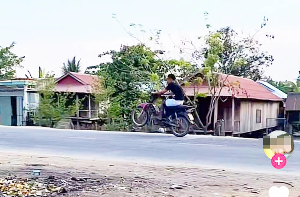 Lap-bien-ban-thanh-nien-chay-xe-1 banh-o-Gia-Lai.jpg