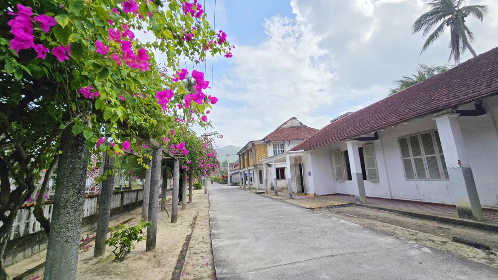Lang-phong-Quy-Hoa-8.jpg