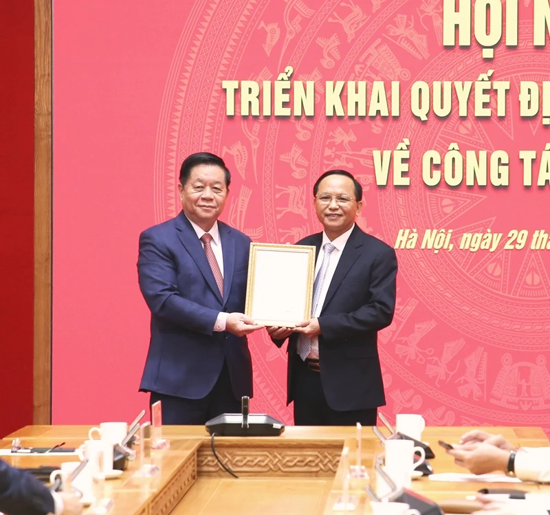 Dai-ta-pham-ngoc-phuong 4.jpg