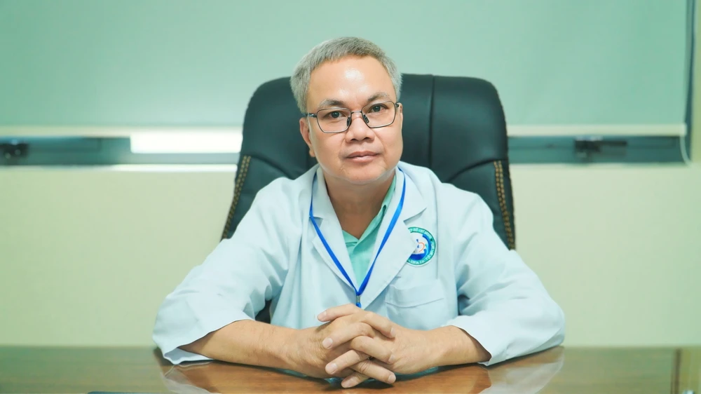 P13_Cot phai_h3_DANG QUOC QUAN.JPG