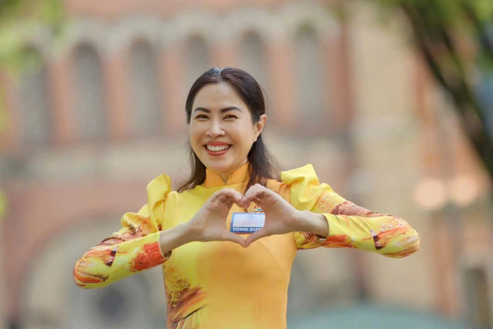 p89-MC Quynh Hoa.jpg