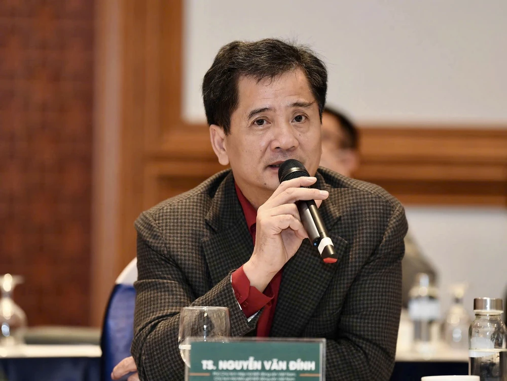 p10 nguyen van dinh.jpg