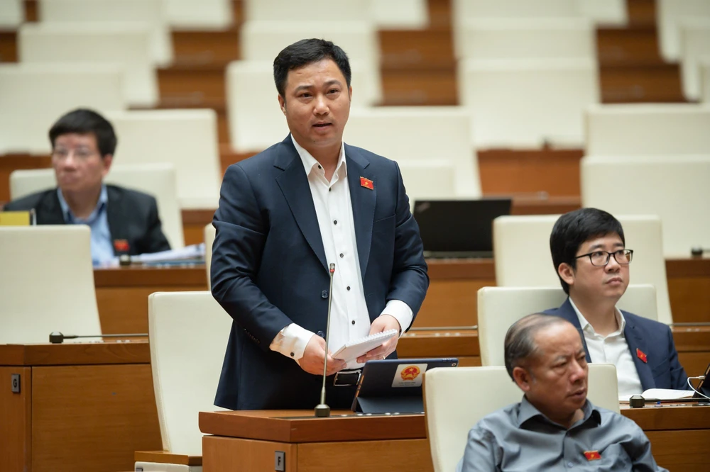 ĐB Cao Mạnh Linh (Thanh Hoá). Ảnh: PHẠM THẮNG