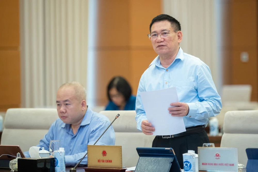 Bộ trưởng Tài chính Hồ Đức Phớc