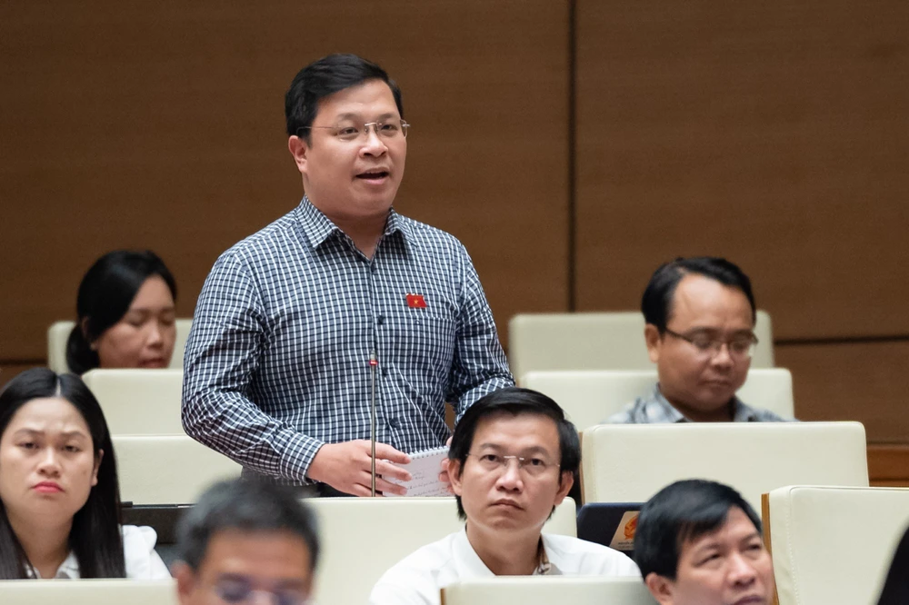 ĐBQH Nguyễn Danh Tú (đoàn Kiên Giang). Ảnh: PHẠM THẮNG