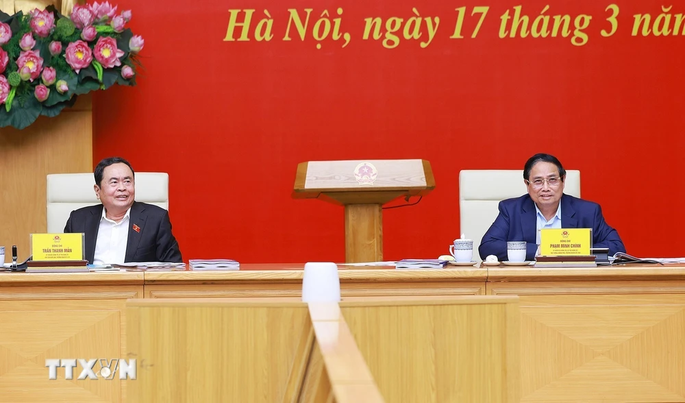 Chủ tịch Quốc hội Trần Thanh Mẫn lưu ý việc sắp xếp tổ chức bộ máy của hệ thống chính trị và sắp xếp đơn vị hành chính địa phương phải đảm bảo ‘thấu tình đạt lý; phải trái phân minh; nghĩa tình trọn vẹn’.