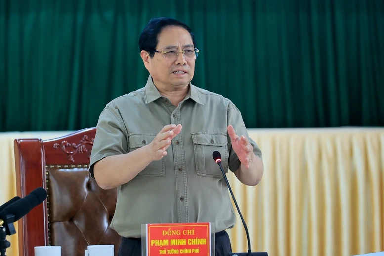 Thu-tuong-Pham-Minh-Chinh-chu-tri-cuoc-lam-viec-ve-du-an-san-bay-Gia-Binh.jpg