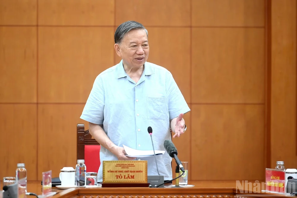 Tong-bi-thu-Chu-tich-nuoc-To-Lam.jpg