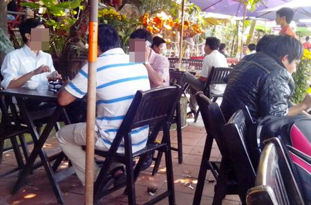 Quán cà phê vắng khách sau chuyến “vi hành” của Bí thư Tỉnh ủy