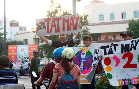 Thu gom vỏ hộp sữa, chai nhựa đổi quà ảnh 2