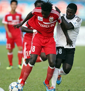 HA Gia Lai - SHB Đà Nẵng (4-5): Ngã đau trên phố núi ảnh 2