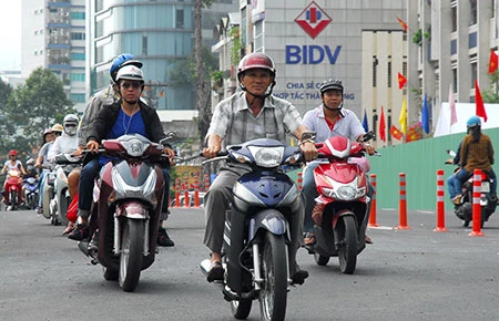 Chính thức thông cầu Lê Văn Sỹ ảnh 1