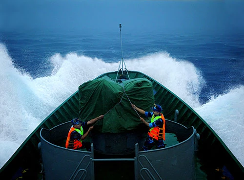 Nghệ sĩ nhiếp ảnh Nguyễn Á: Hạnh phúc hơn với chuyến đi Hoàng Sa ảnh 3