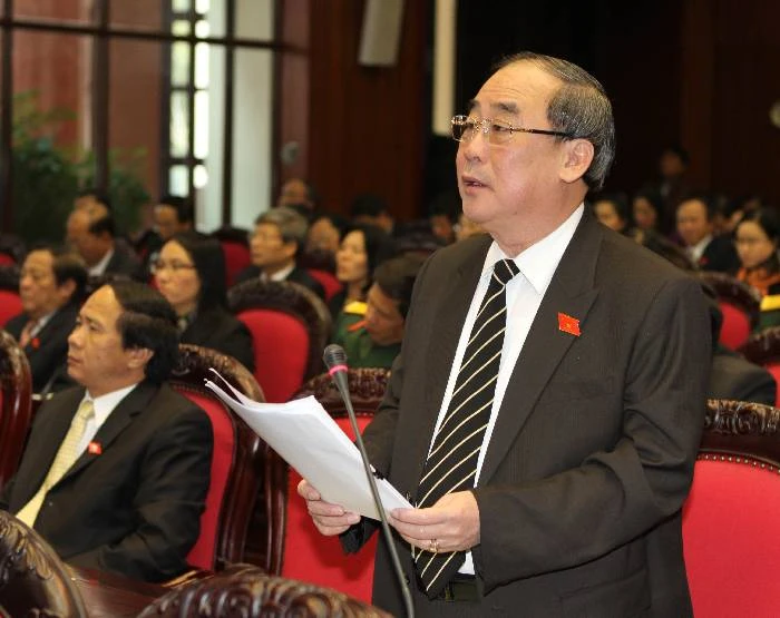 Lấy phiếu tín nhiệm: Đừng báo cáo khách sáo! ảnh 1