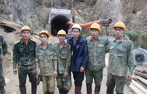 Nước mắt của hạnh phúc ảnh 1