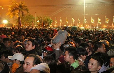 Bi kịch của lễ hội ảnh 1