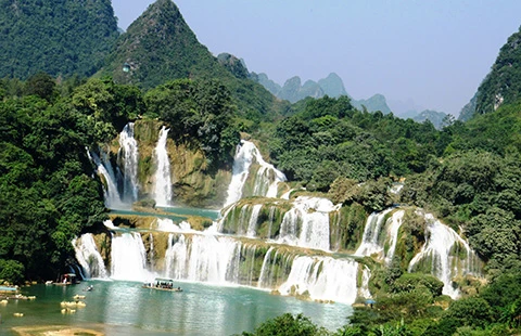 Việt Nam - Trung Quốc chính thức ký kết hiệp định về thác Bản Giốc ảnh 1