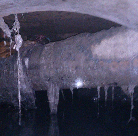 Dân khổ vì cấp nước đụng độ thoát nước ảnh 2