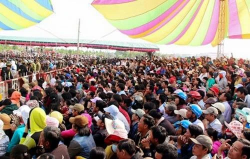 Không nên ‘triển lãm’ tội ác ảnh 1