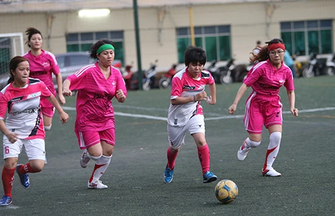 Tuyển nữ báo Pháp Luật TP.HCM vô địch ảnh 5